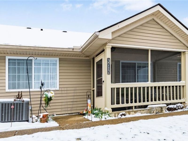 3712 Colony Hill Drive, Zanesville, OH 43701 Photo 3