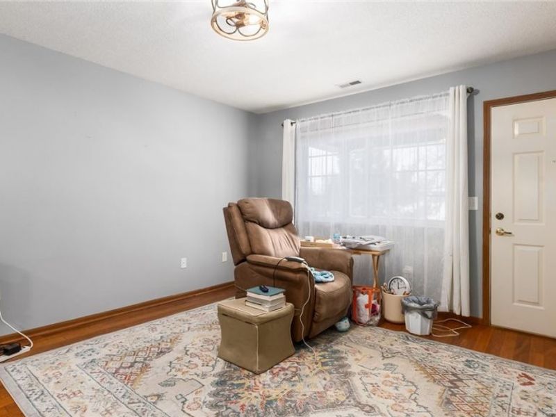 3712 Colony Hill Drive, Zanesville, OH 43701 Photo 6