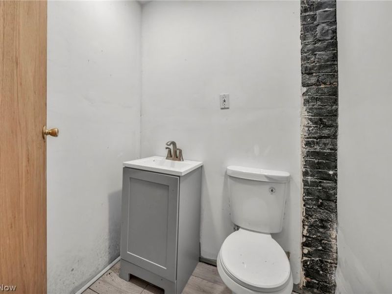 10803 Grantwood Avenue, Cleveland, OH 44108 Photo 20