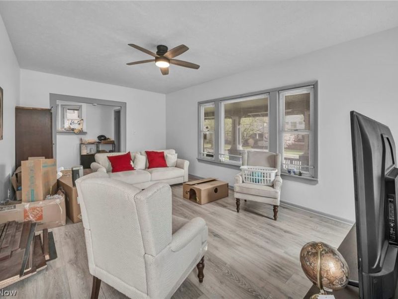 10803 Grantwood Avenue, Cleveland, OH 44108 Photo 21