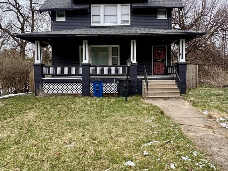 10803 Grantwood Avenue, Cleveland, OH 44108 Photo 3