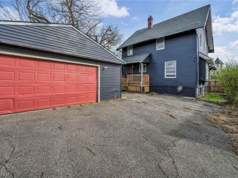 10803 Grantwood Avenue, Cleveland, OH 44108 Photo 6