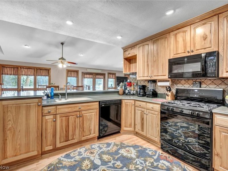 17313 Bennett Road, North Royalton, OH 44133 Photo 10