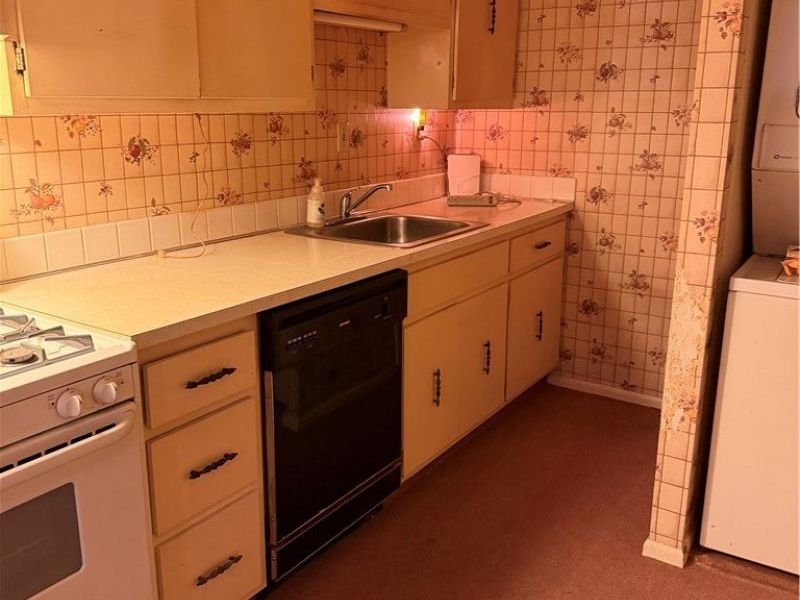 4179 Columbia Road, North Olmsted, OH 44070 Photo 9