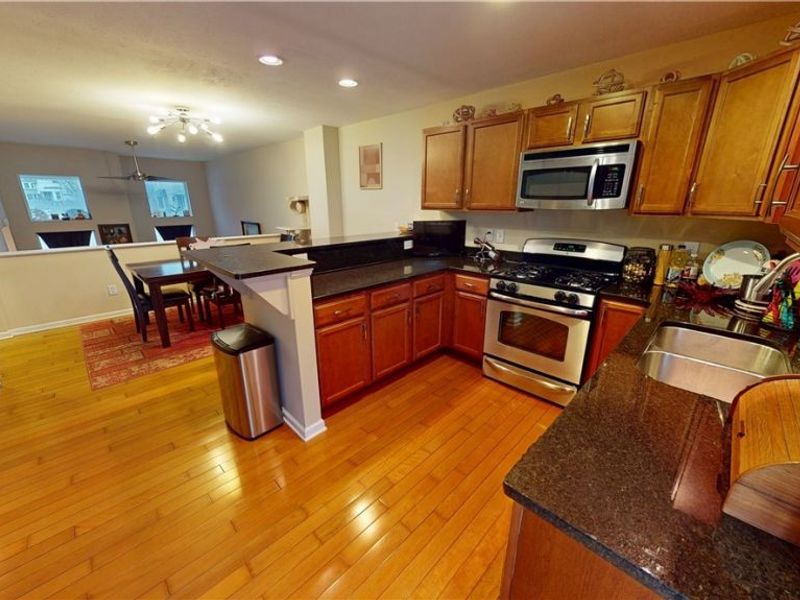 1454 E 105th Street, Cleveland, OH 44106 Photo 5