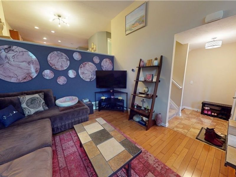 1454 E 105th Street, Cleveland, OH 44106 Photo 9