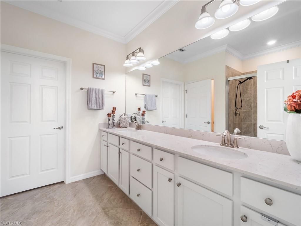 11785 Grand Belvedere Way, Unit 202, Fort Myers, FL 33913 Photo