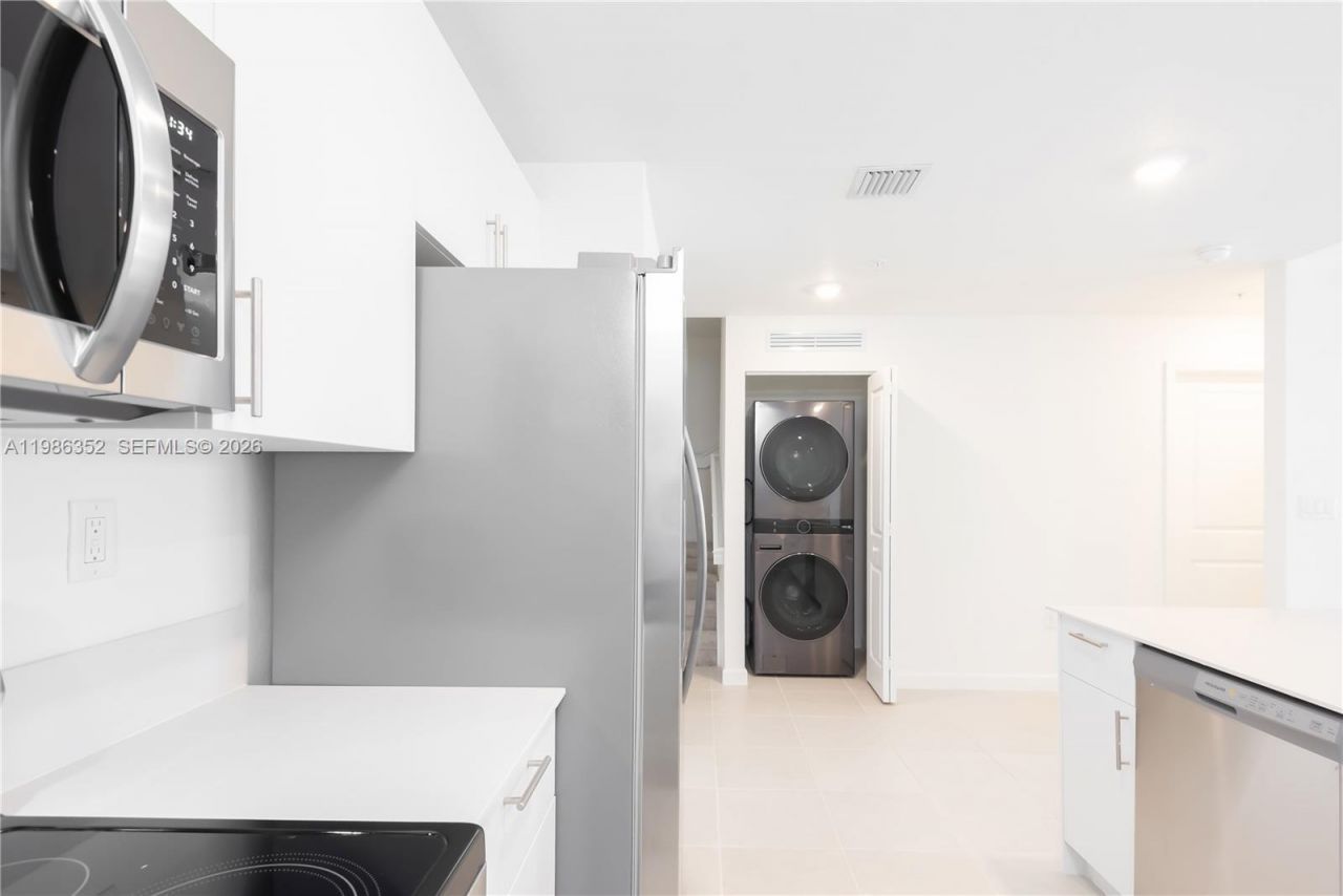 12476 SW 248th St , Unit 8, Miami, FL 33032 Photo