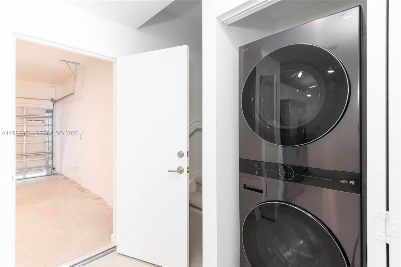 12476 SW 248th St , Unit 8, Miami, FL 33032 Photo