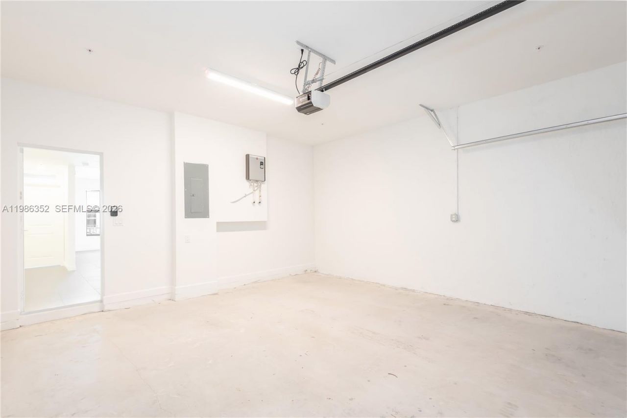 12476 SW 248th St , Unit 8, Miami, FL 33032 Photo