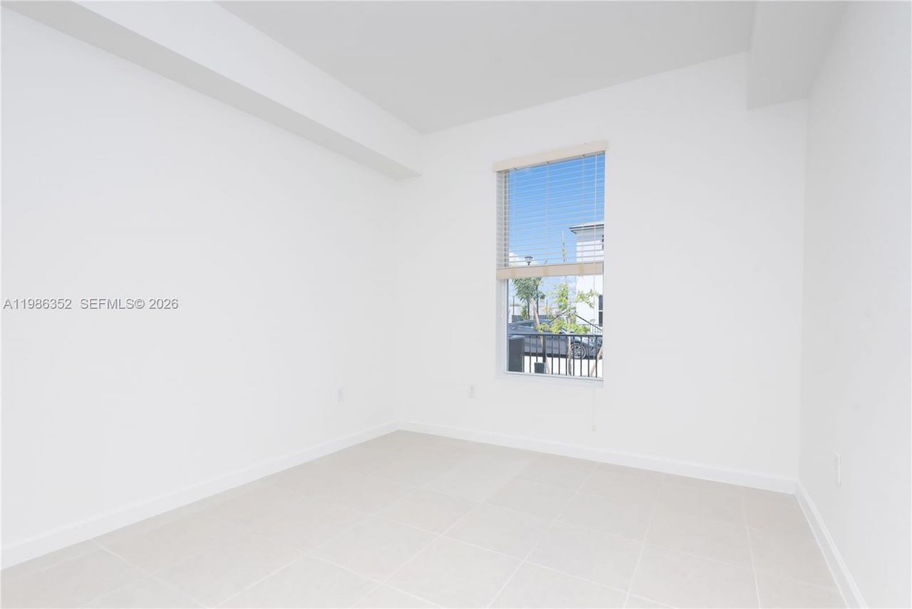 12476 SW 248th St , Unit 8, Miami, FL 33032 Photo