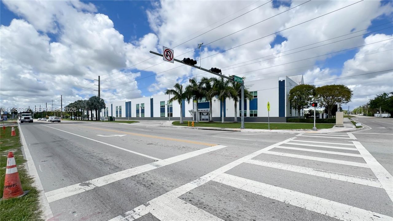 12476 SW 248th St , Unit 8, Miami, FL 33032 Photo