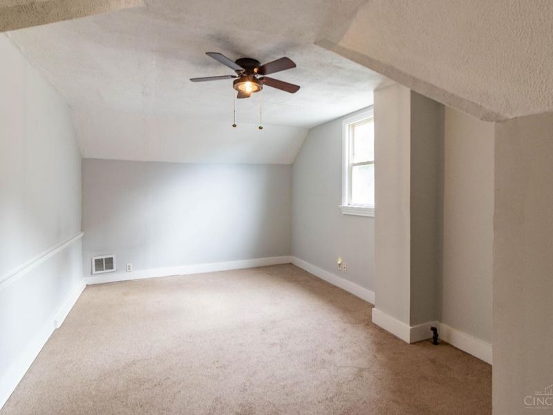 4330 Schulte Drive, Cincinnati, OH 45205 Photo 21