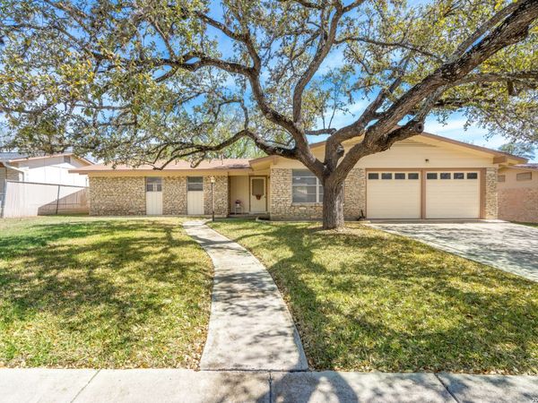 11122 Cedar Elm, San Antonio, TX 78230