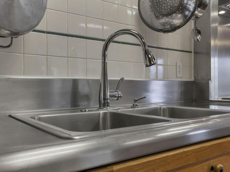 10570 Marcy Road NW, Canal Winchester, OH 43110 Photo 24