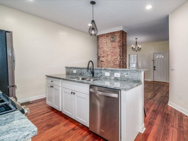 1179 E Rich Street , Columbus, OH 43205 Photo 9