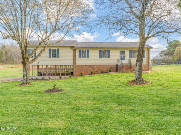 258 Meadow Brook Rd, Sweetwater, TN 37874