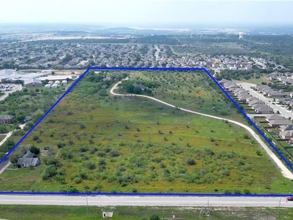 2501 Green Valley RD , Cibolo, TX 78108