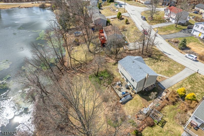 40 Hummingbird Trl, Vernon, NJ 07422 Main Photo