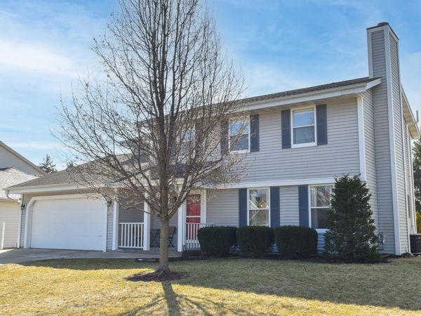 N57W24867 Clover Dr, Sussex, WI 53089