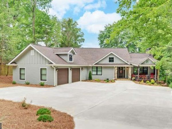 759 Beech Cove Drive, Hiawassee, GA 30546