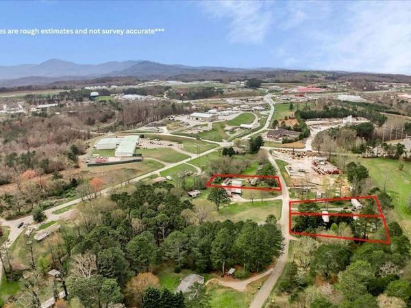 217 Robin Rd Road, Jasper, GA 30143