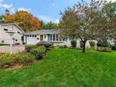 2908 32nd Avenue NE, Saint Anthony, MN 55418