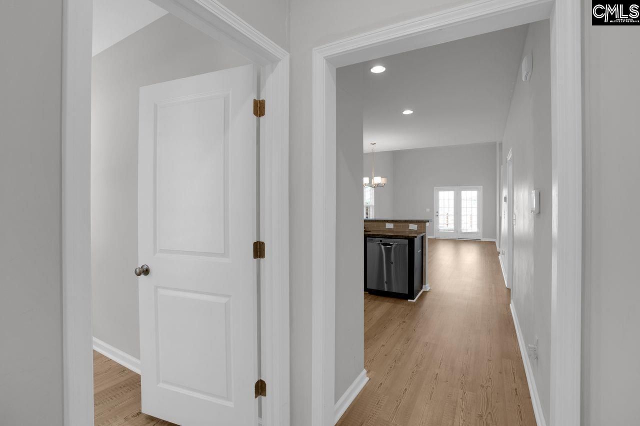 1228 Independence Drive Photo 4