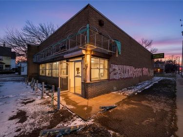 7809 Wade Park Avenue, Cleveland, OH 44103