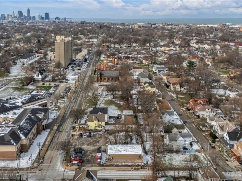 7809 Wade Park Avenue, Cleveland, OH 44103 Photo 18