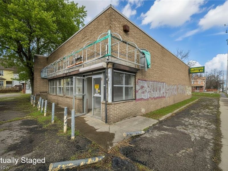 7809 Wade Park Avenue, Cleveland, OH 44103 Photo 2