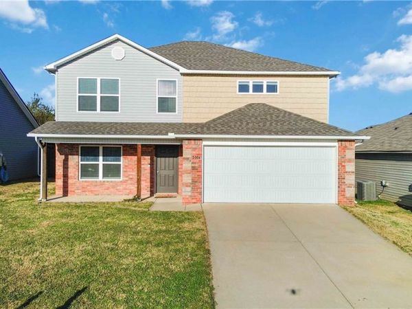 2004 S B Place , Rogers, AR 72758