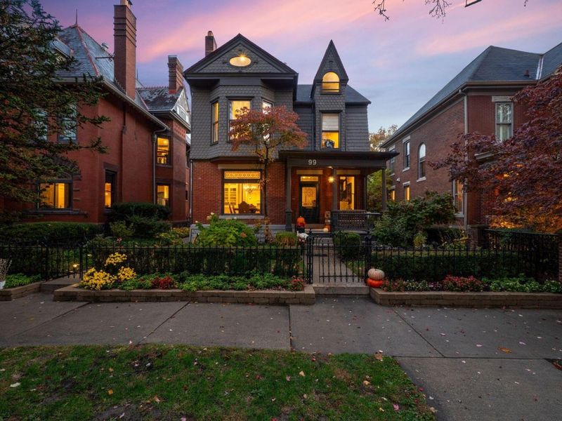 99 E Deshler Avenue, Columbus, OH 43206 Photo 12