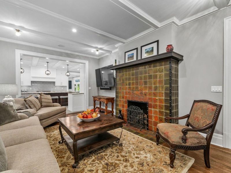 99 E Deshler Avenue, Columbus, OH 43206 Photo 22