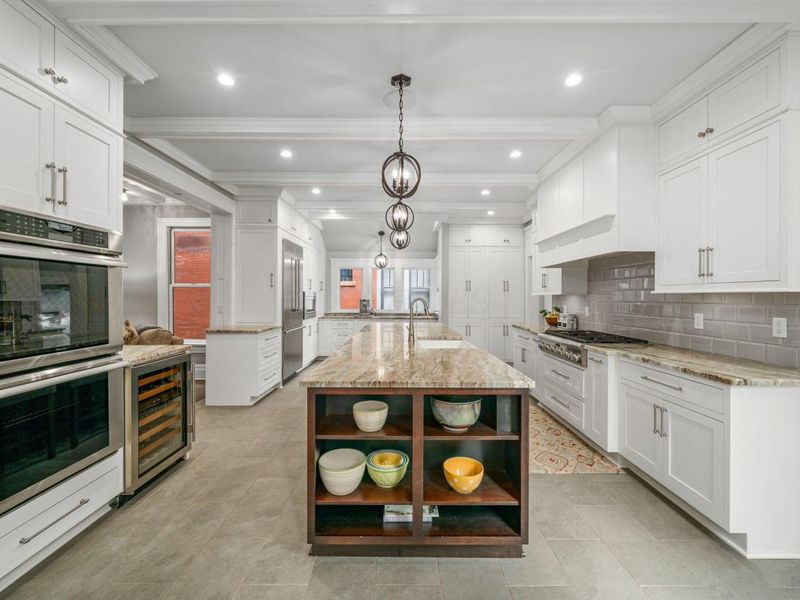 99 E Deshler Avenue, Columbus, OH 43206 Photo 26