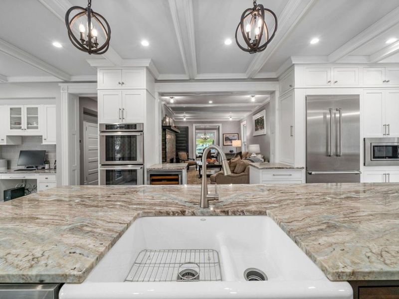 99 E Deshler Avenue, Columbus, OH 43206 Photo 30