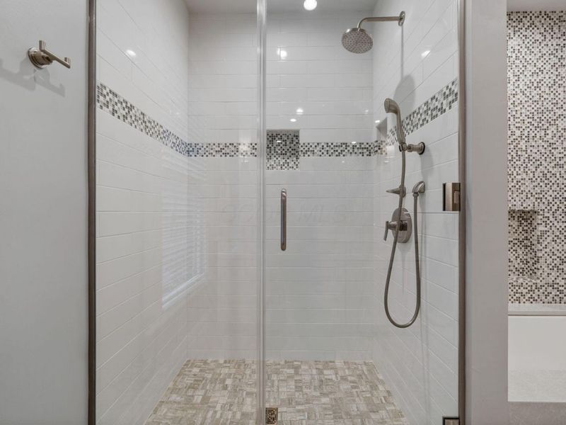 99 E Deshler Avenue, Columbus, OH 43206 Photo 65