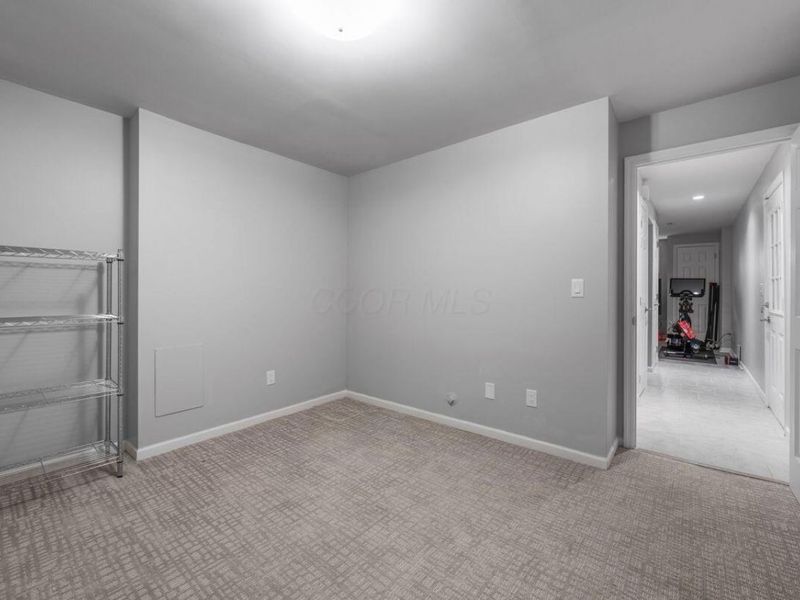 99 E Deshler Avenue, Columbus, OH 43206 Photo 85