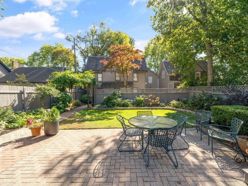 99 E Deshler Avenue, Columbus, OH 43206 Photo 96