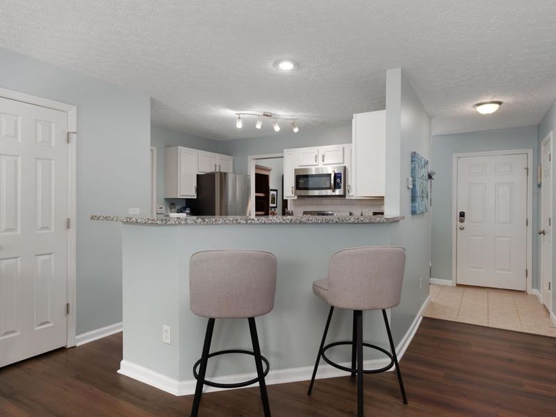 8536 Lazelle Village Drive , Lewis Center, OH 43035 Photo 11