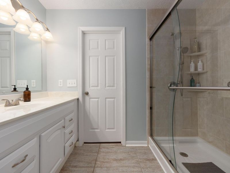 8536 Lazelle Village Drive , Lewis Center, OH 43035 Photo 17