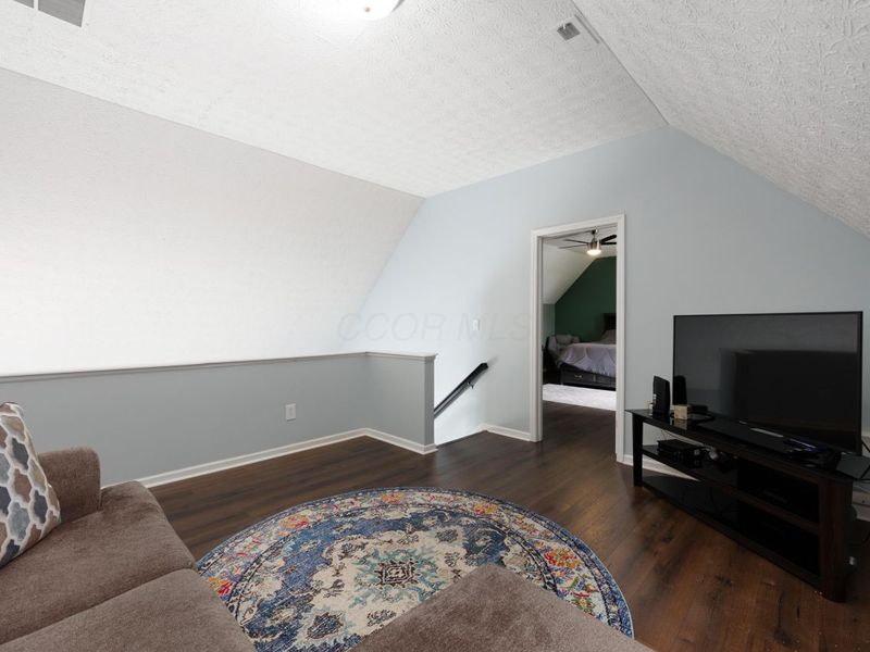 8536 Lazelle Village Drive , Lewis Center, OH 43035 Photo 22