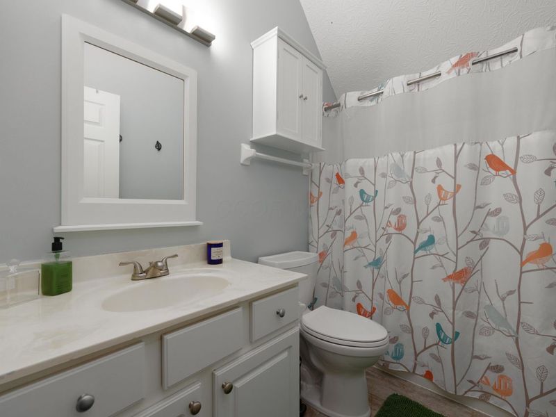 8536 Lazelle Village Drive , Lewis Center, OH 43035 Photo 27