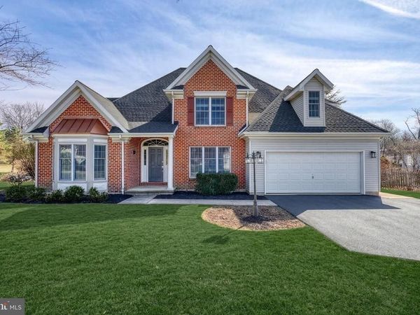 26 NYE ROAD, HERSHEY, PA 17033