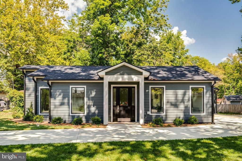 13711 Joyce Road, Woodbridge, VA 22191 Main Photo