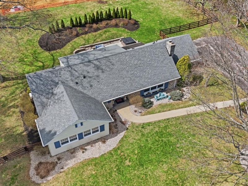 9101 Hoffman Farm Lane, Indian Hill, OH 45242 Photo 3