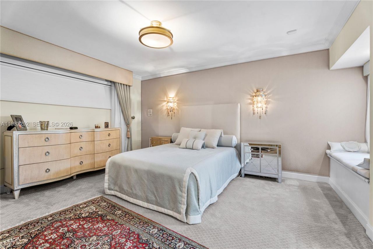 13000 Arch Creek Ter, North Miami, FL 33181 Photo