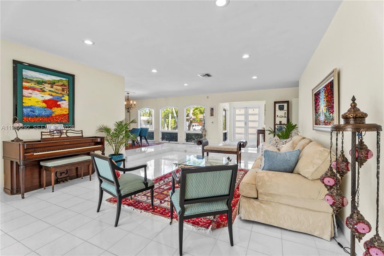 13000 Arch Creek Ter, North Miami, FL 33181 Photo