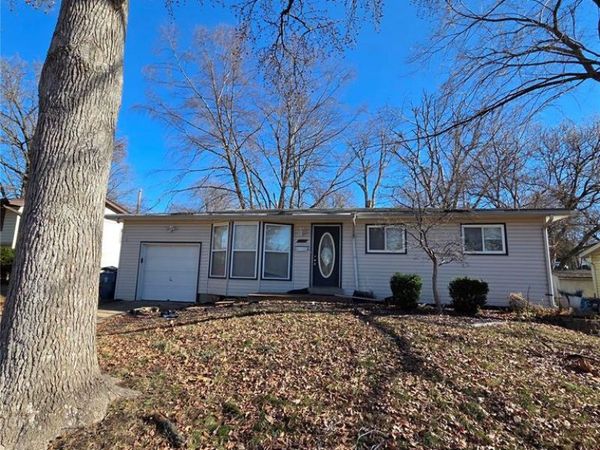7014 Midwood Avenue, Hazelwood, MO 63042