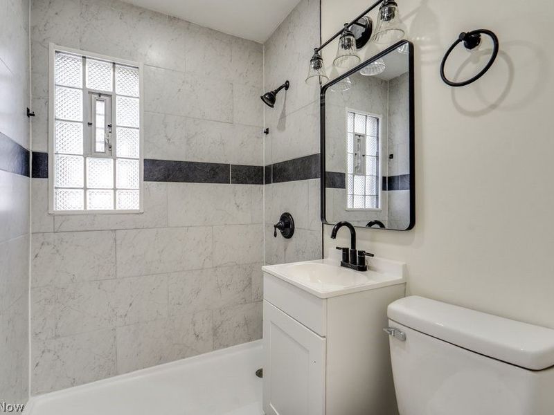 4455 W 56th Street, Cleveland, OH 44144 Photo 13